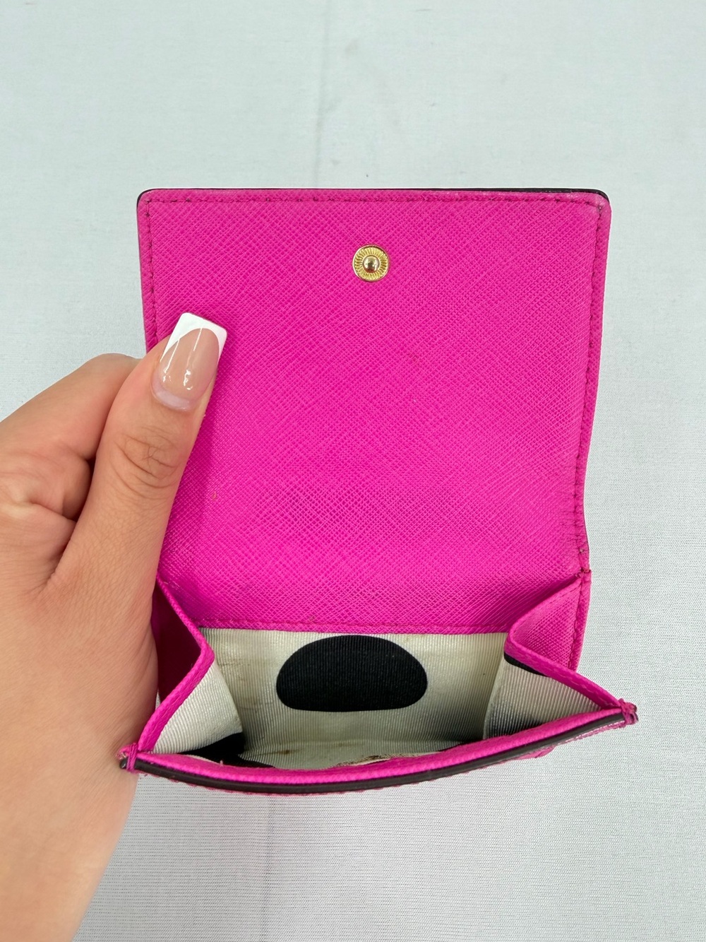 Kate Spade Cedar Street Tavy Saffiano Leather Pink Trifold Wallet Barbiecore - Picture 9 of 15
